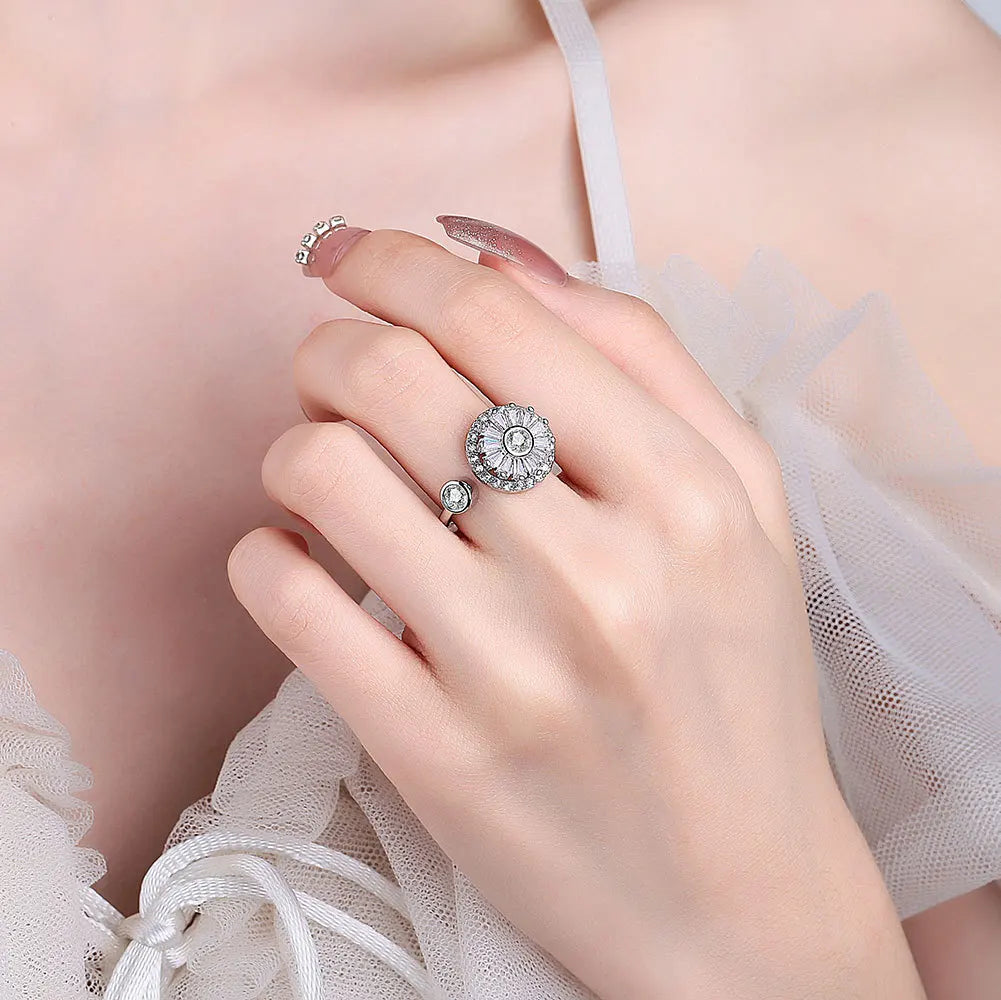 Wheel of Fortune - Anxiety-Relief Ring in Sterling Silver Gold Plated Finish