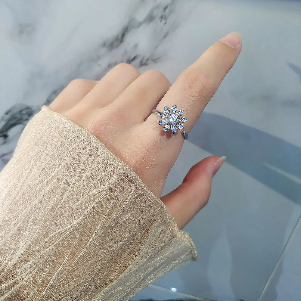 Moonlit Flora - ADHD Fidget Ring – Elegant Spinner - Silver Edition