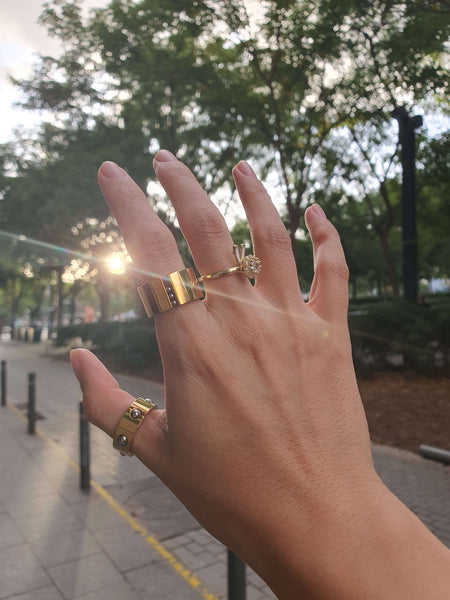 Why the World Needs Fidget Rings More Than Ever