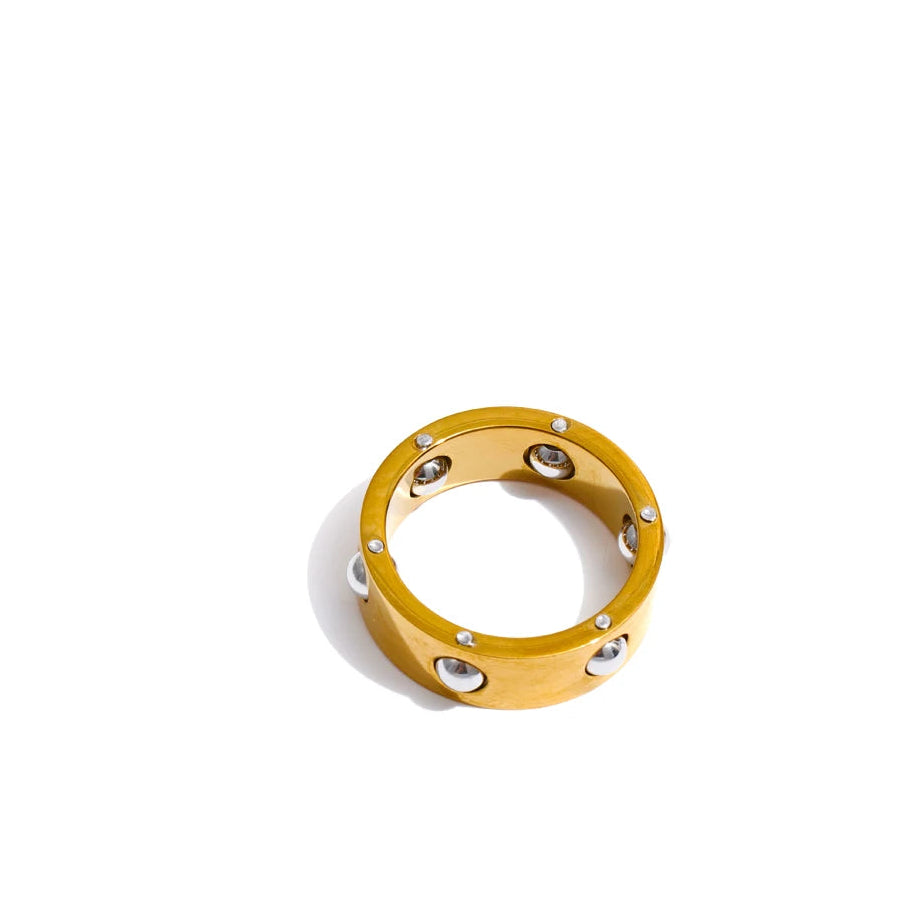 Inner Constellation – Bead-Roll Fidget Ring